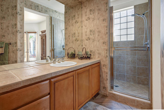 79405 Mandarina, La Quinta CA: https://media.crmls.org/mediaz/bc4980bc-cf40-457e-96cf-7c9623a27a82.jpg