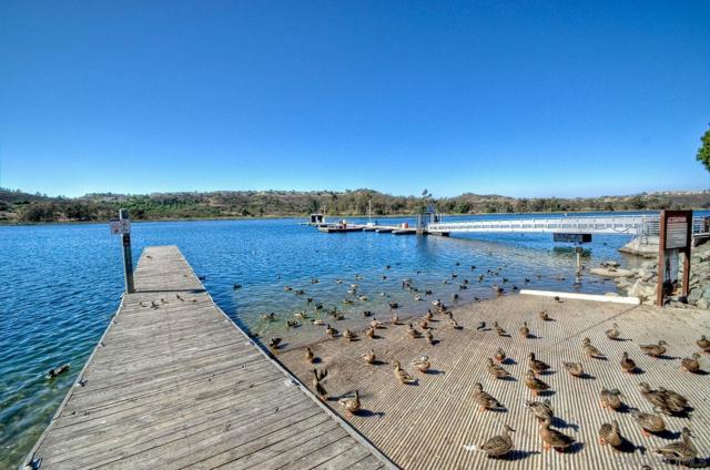 10434 Woodchuck Pt, San Diego CA: https://media.crmls.org/mediaz/bc4ce03e-0a3e-4ae2-8747-d0f80bc8c8ac.jpg