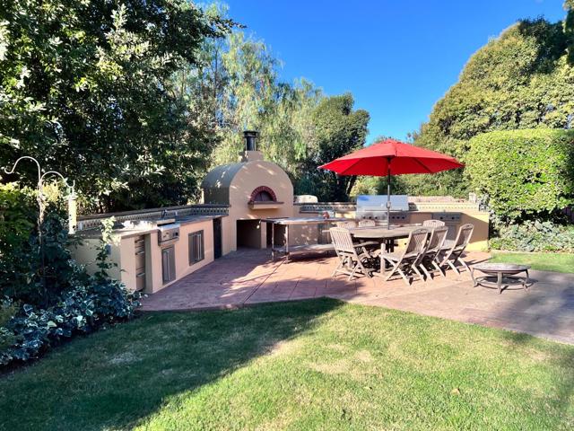 12467 Creekview Court, San Martin CA: https://media.crmls.org/mediaz/bc4d0501-31b8-400a-9840-ce1305b85fd9.jpg
