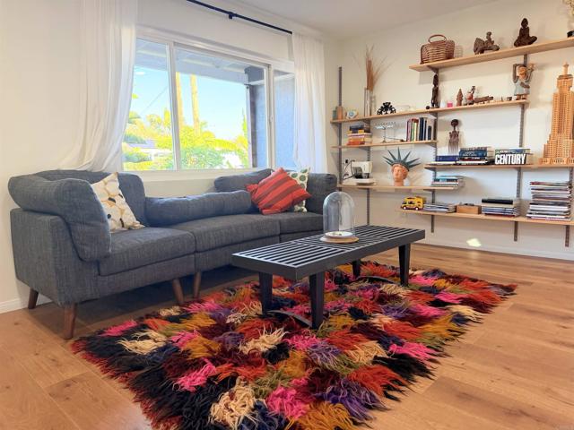 Detail Gallery Image 7 of 38 For 1451 Machado St, Oceanside,  CA 92054 - 3 Beds | 3 Baths