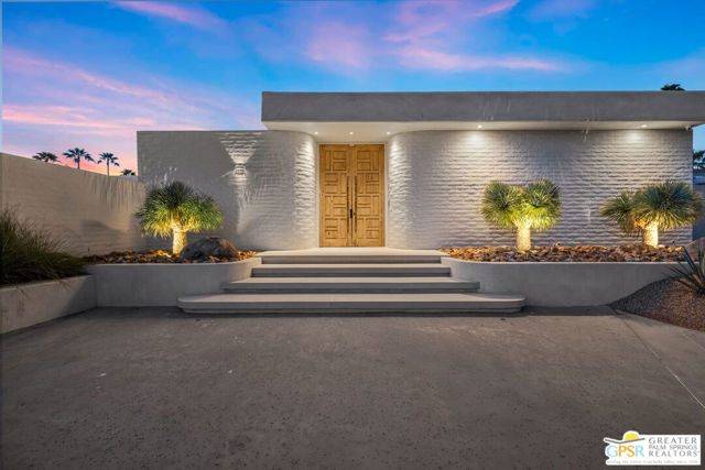 71000 Tamarisk Lane, Rancho Mirage CA: https://media.crmls.org/mediaz/bc4fce74-d867-4427-b783-343d7128db9f.jpg