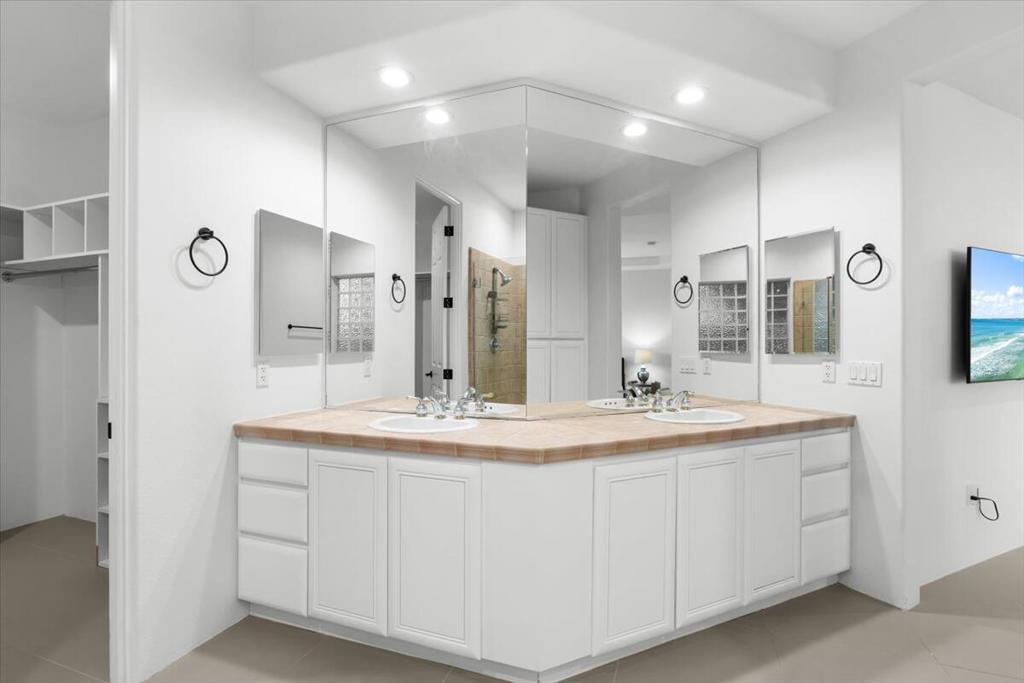 MLS #219138635DA image #26