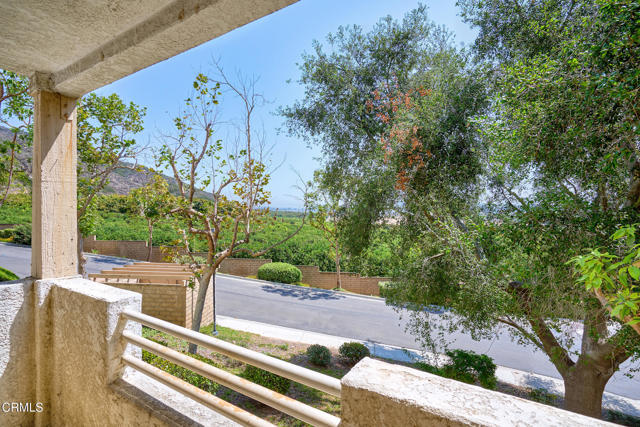 Detail Gallery Image 14 of 59 For 2713 Antonio Dr #110,  Camarillo,  CA 93010 - 2 Beds | 2 Baths