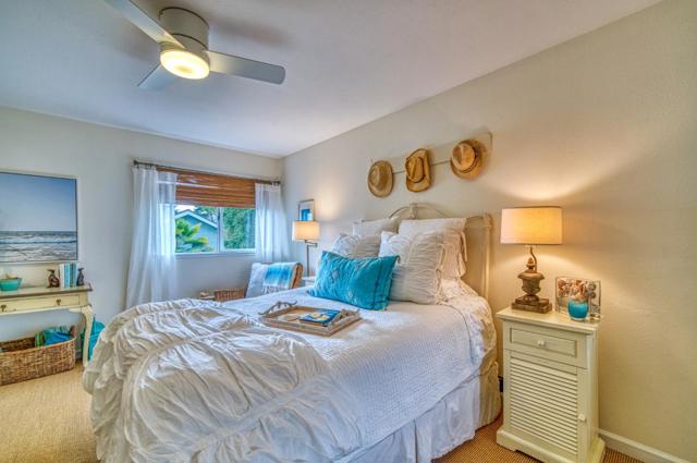 388 Greenbrier Road, Half Moon Bay CA: https://media.crmls.org/mediaz/bc514b68-0028-40e8-9b42-6406f39b17ad.jpg