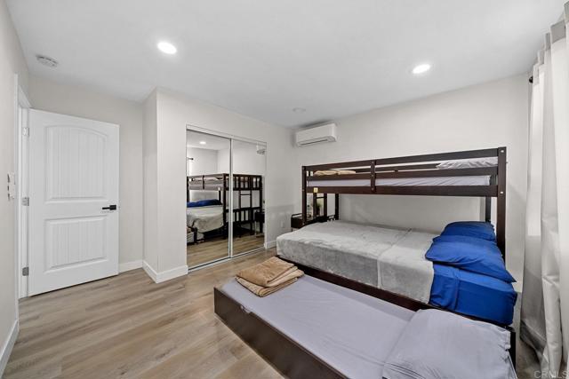 9903 Lindo Lake Place, Lakeside CA: https://media.crmls.org/mediaz/bc514ffa-a2cb-47b8-a2b4-14601a5a0611.jpg