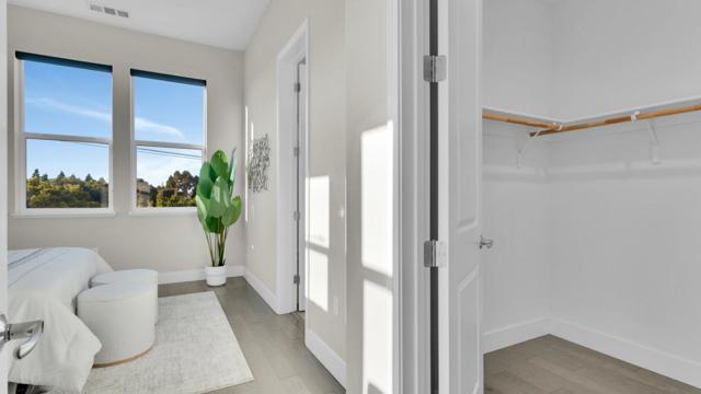 820 E Duane Avenue, Sunnyvale CA: https://media.crmls.org/mediaz/bc5206c8-f1bb-44e4-974e-bdfc775f45dd.jpg