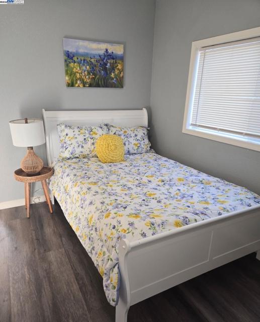 140 Tuolumne Street, Vallejo CA: https://media.crmls.org/mediaz/bc52d371-be57-44ab-ad34-6931823f00a5.jpg