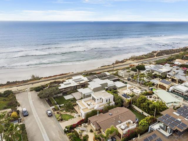 126 7th St, Del Mar, California 92014, 3 Bedrooms Bedrooms, ,3 BathroomsBathrooms,Single Family Residence,For Sale,7th St,250020245SD