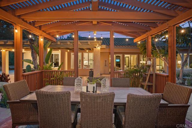2409 Andersen Lane, Vista CA: https://media.crmls.org/mediaz/bc53b182-2166-4726-b57b-7695cb5033a8.jpg