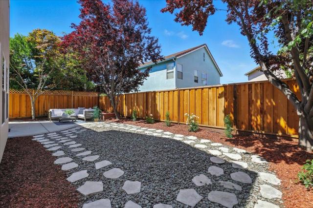 4266 Verdigris Circle, San Jose CA: https://media.crmls.org/mediaz/bc540952-6d50-4465-ae60-a893b52ae9a6.jpg