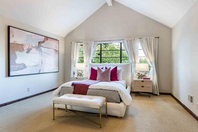 976 Laurel Glen Drive, Palo Alto CA: https://media.crmls.org/mediaz/bc551f7a-3804-4cd9-a1b2-575b093b5159.jpg