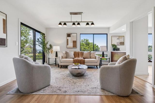 438 Portofino Drive, San Carlos CA: https://media.crmls.org/mediaz/bc5610e1-3a51-48f1-b4c7-6e7d4a9a36d0.jpg