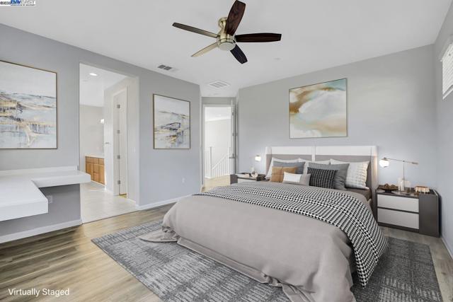 269 Alta St, Brentwood CA: https://media.crmls.org/mediaz/bc562841-81b4-4bba-a979-201f1e4f2598.jpg