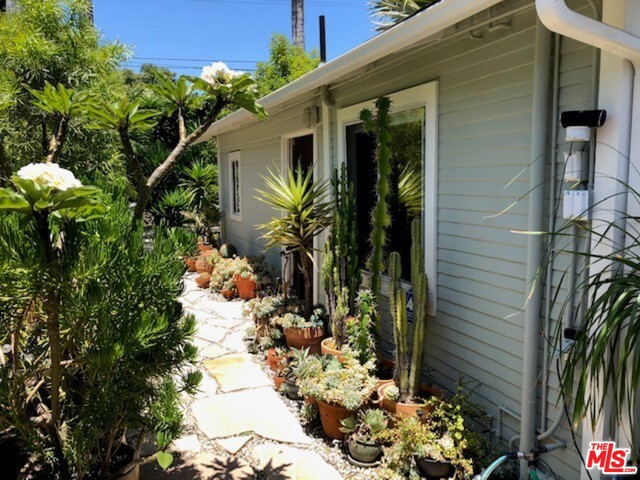1105 Garfield Avenue #1/2