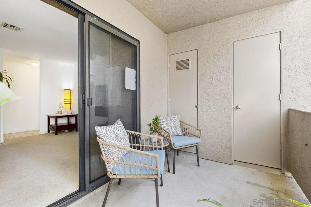 10379 Azuaga St - photo 13