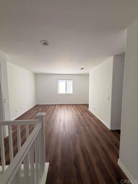 Detail Gallery Image 6 of 33 For 25043 Babbling Brook Cir, Menifee,  CA 92584 - 4 Beds | 3 Baths