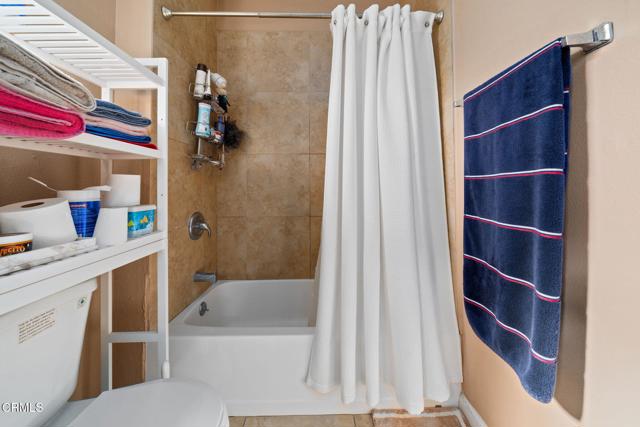 Detail Gallery Image 15 of 24 For 1935 Maine Ave, Long Beach,  CA 90806 - 3 Beds | 2 Baths