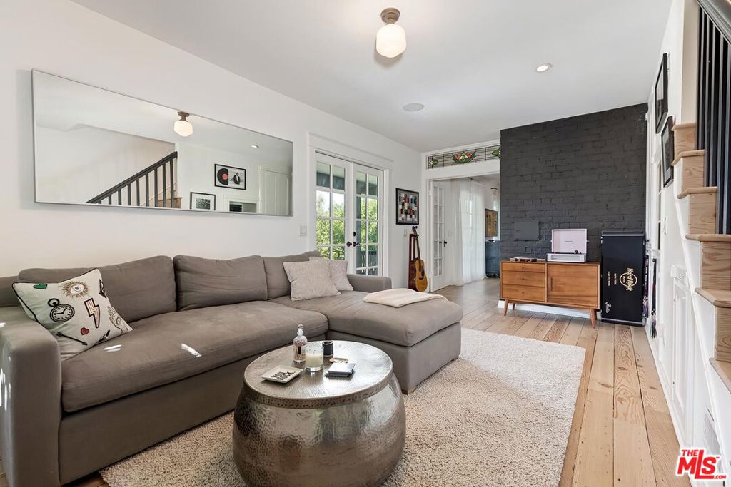3983 Sunswept DriveStudio City img 11