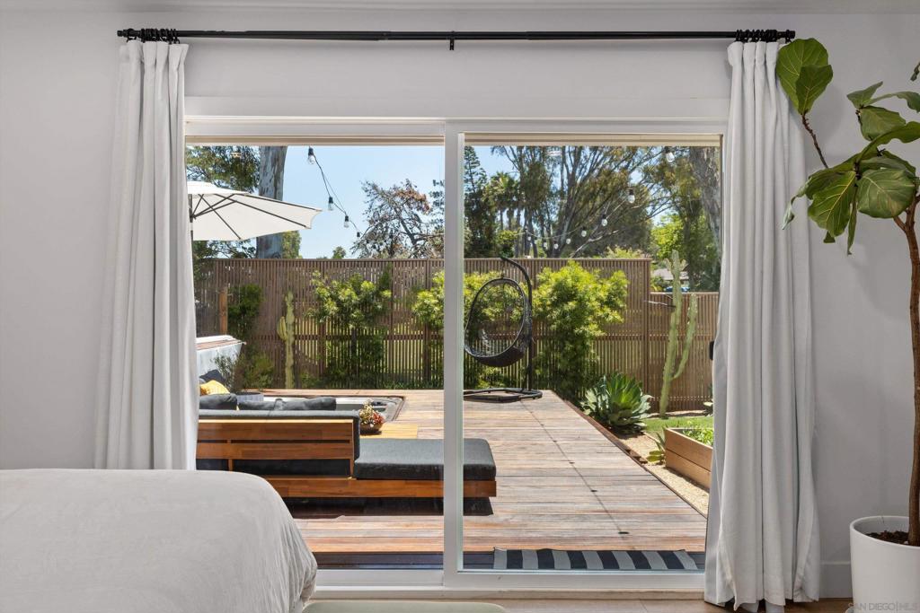 1063 San Julian - photo 15