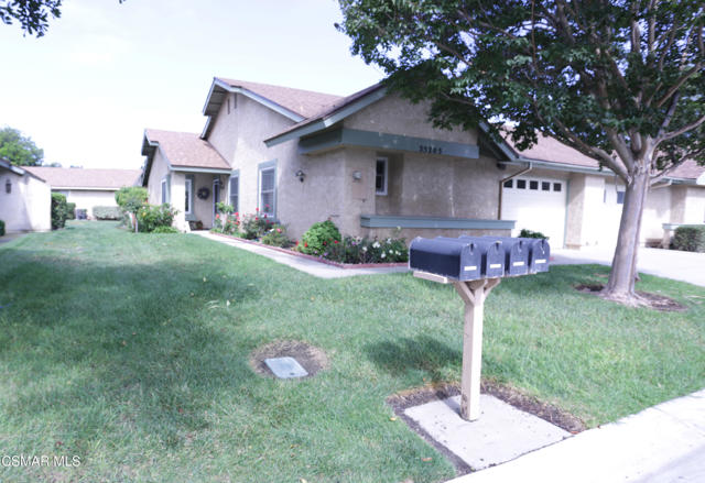 35205 Village 35, Camarillo CA: https://media.crmls.org/mediaz/bc5acf13-a3a7-47a7-9a4e-de17aee161d3.jpg