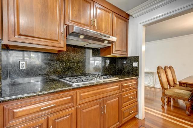 895 Greenwich Drive, Gilroy CA: https://media.crmls.org/mediaz/bc5d17d6-517a-47cb-a310-0e3b092a103d.jpg