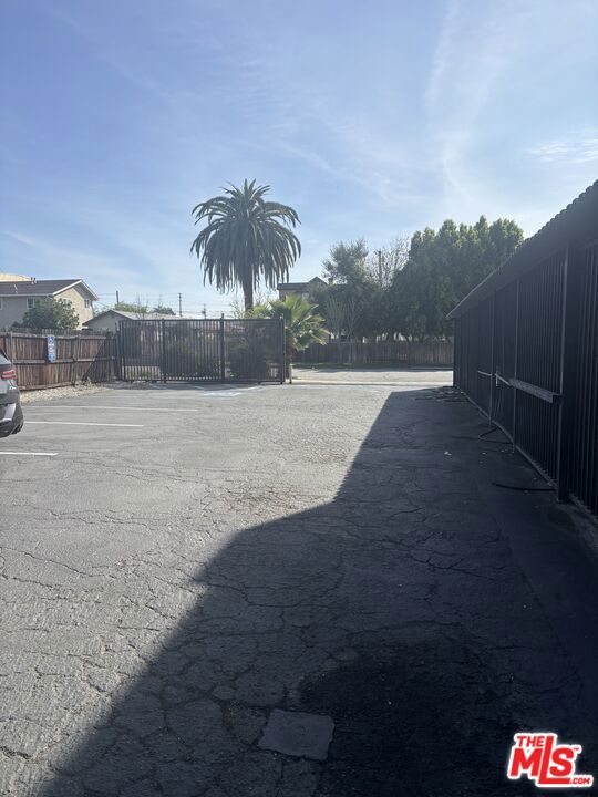 Image 8 of 12 For 181 8th Street