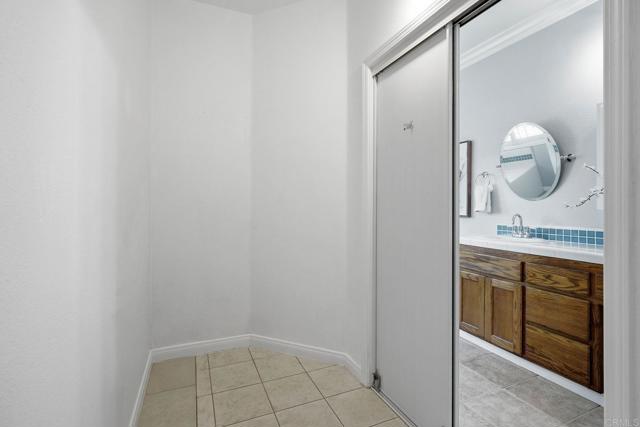 31503 Stardust Lane, Valley Center CA: https://media.crmls.org/mediaz/bc5d41d2-c15e-4ffc-ab93-62659d528e4b.jpg