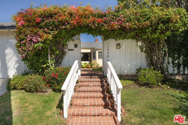 11345 Denair Street, Los Angeles CA: https://media.crmls.org/mediaz/bc5d770a-1602-4c52-b705-0e7a5ad5fe42.jpg