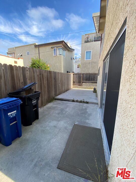 3 Bed 2 Bath (Patio)