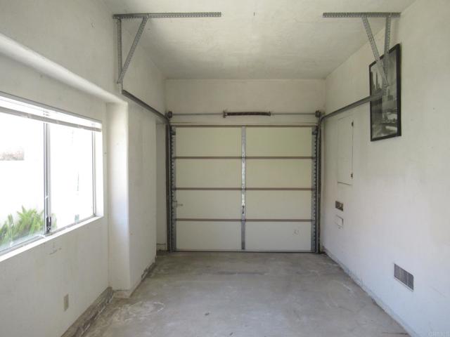 Detail Gallery Image 11 of 40 For 4052 Aeolia Way, Oceanside,  CA 92056 - 2 Beds | 2 Baths