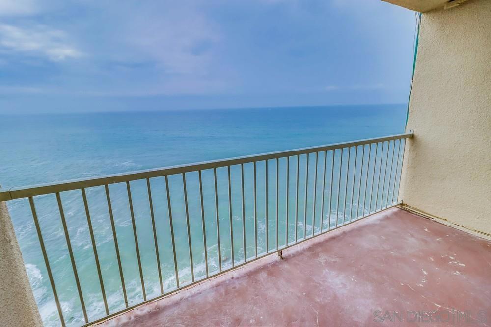 4909 Orchard Ave - photo 2