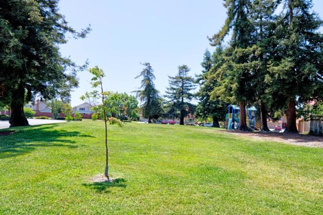 4330 Peregrine Way, Fremont CA: https://media.crmls.org/mediaz/bc5faa9a-04ae-4465-8662-5c68cfe1df8f.jpg