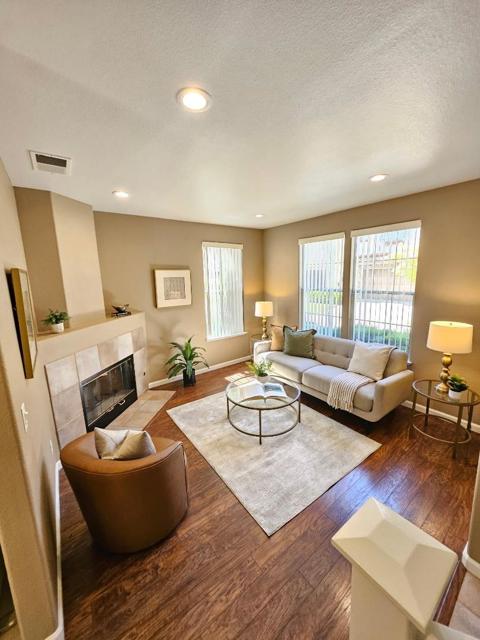 2829 Rubino Circle, San Jose CA: https://media.crmls.org/mediaz/bc5fcd99-2498-482e-a3ab-2d19551b4b58.jpg