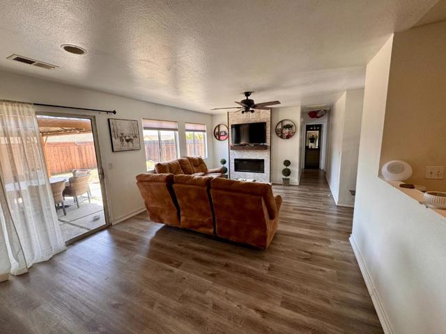 620 Verano Street, Soledad CA: https://media.crmls.org/mediaz/bc606369-04b4-494b-b6aa-08e005d460a7.jpg