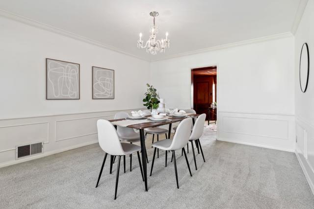 5038 Hastings Road, San Diego CA: https://media.crmls.org/mediaz/bc60ba34-38e8-4053-acfc-1925d1806334.jpg