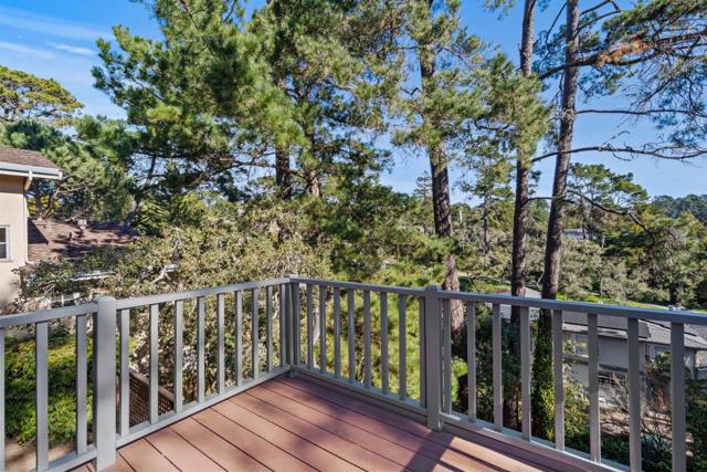 0 Mission 2 SE of 9th Avenue, Carmel CA: https://media.crmls.org/mediaz/bc618ff2-cbc3-4105-83bc-c8ebbcf57aaf.jpg