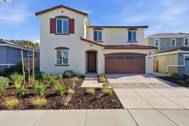 4158 Markovich Ct, Richmond CA: https://media.crmls.org/mediaz/bc6345f6-28cd-47f3-89b2-af6fd85de25a.jpg