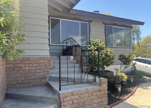 3958 Kenwood Dr, Spring Valley CA: https://media.crmls.org/mediaz/bc65297f-b892-4da5-b8b9-4ca47eca48d7.jpg