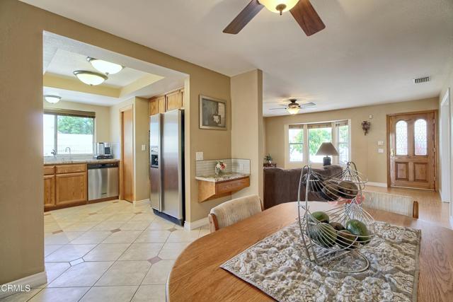 Detail Gallery Image 21 of 43 For 2037 Jill Ct, Simi Valley,  CA 93063 - 5 Beds | 2 Baths