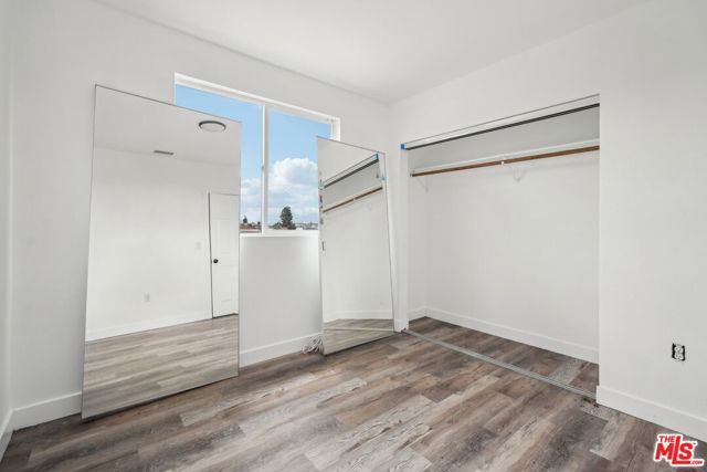 2516 Malabar Street, Los Angeles CA: https://media.crmls.org/mediaz/bc6712b2-5ea0-4fdb-9150-4f732b97576a.jpg