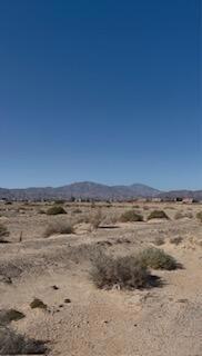 2141 Iridescent Avenue, Thermal CA: https://media.crmls.org/mediaz/bc674aef-1ce5-44a8-b5cd-1fcfc1a2edc5.jpg