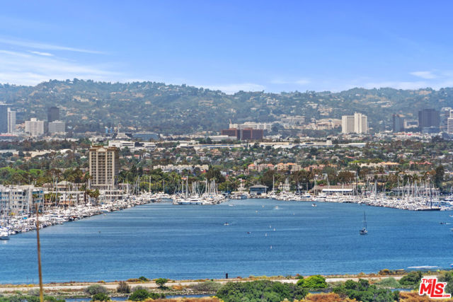 229 Rees Street, Playa del Rey CA: https://media.crmls.org/mediaz/bc677482-3dc8-488e-8be4-d3f0cb2645c9.jpg