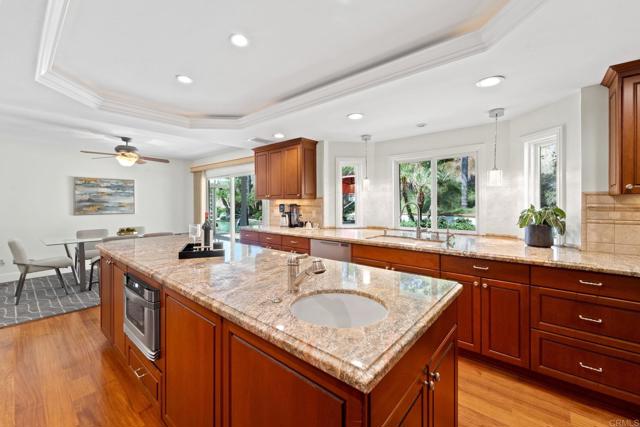 Image 17 of 39 For 7056 Del Cerro Boulevard