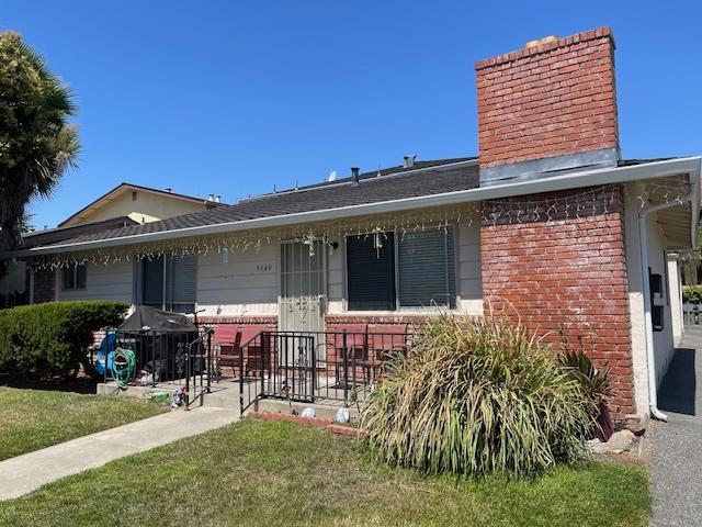 3949 Starview Drive, San Jose CA: https://media.crmls.org/mediaz/bc6a2487-be9f-4c97-b3f5-e182449103b7.jpg