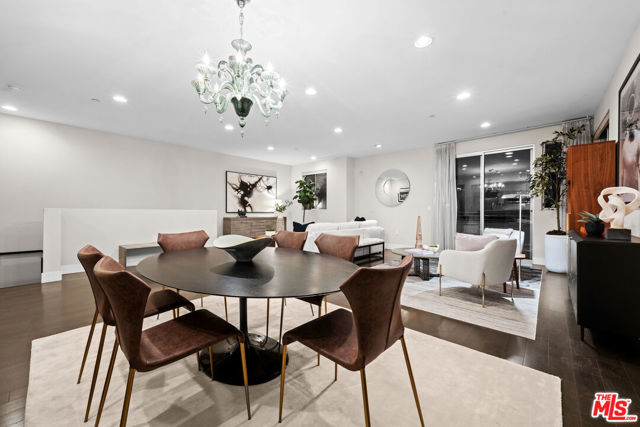 1411 N Detroit Street, Los Angeles CA: https://media.crmls.org/mediaz/bc6c2b8e-e6ec-446e-9ab4-34990280e62e.jpg