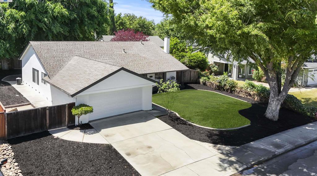 516 Tanager Rd