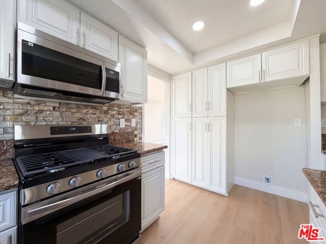 37740 Duffel Street, Palmdale CA: https://media.crmls.org/mediaz/bc6dadeb-b552-49fd-aad4-4bbd50d35c58.jpg