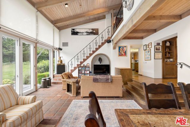 Drew Fenton | 355 S Bristol Avenue Los Angeles CA | MLS: 7255420