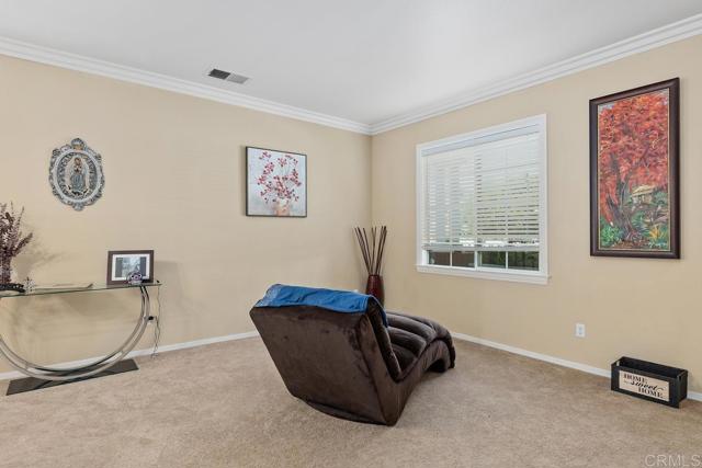 Detail Gallery Image 5 of 36 For 4313 Black Canyon Way, Oceanside,  CA 92057 - 4 Beds | 2/1 Baths
