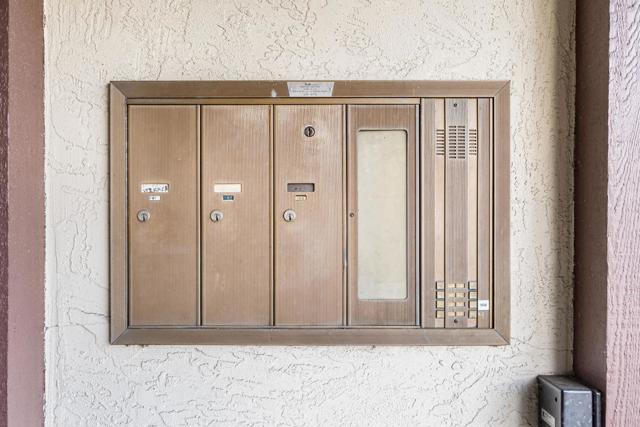 496 W Charleston Road, Palo Alto CA: https://media.crmls.org/mediaz/bc724658-f393-4c66-a2a8-8c84aaf4c0b2.jpg